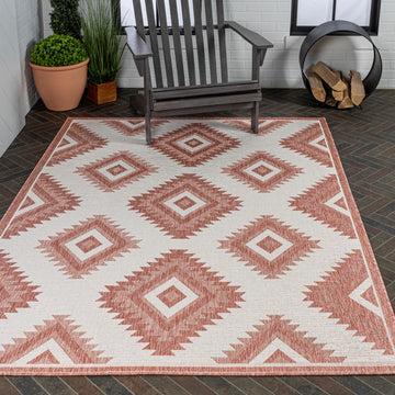 Lior Geometric Moroccan Diamond Area Rug